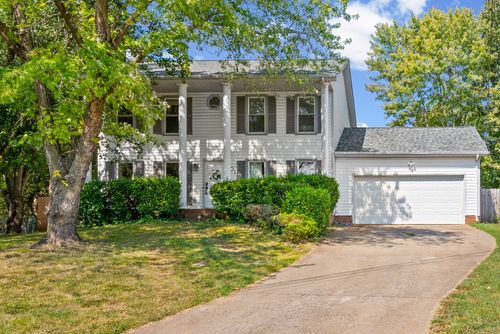 801 Parkview Ct, Clarksville, TN, 37042-4727 | Card Image