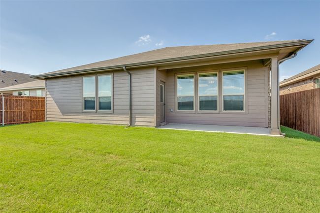 1036 Kirkham Way, House other with 5 bedrooms, 3 bathrooms and null parking in Justin TX | Image 24