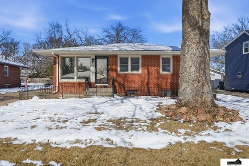 7320 Starr Street, Lincoln, NE, 68505 | Card Image
