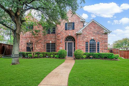 4433 Creekbend Cir, Richardson, TX, 75082-2651 | Card Image