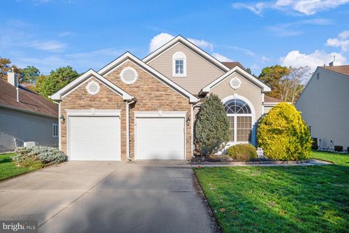 46 Belmar Blvd, Waretown, NJ, 08758-2634 | Card Image