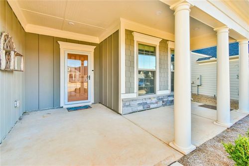 4941 Adler Ct, Hoschton, GA, 30548-4203 | Card Image