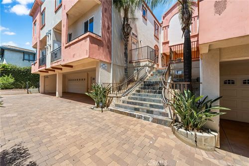 unit-10-10235 Independence Ave, Chatsworth, CA, 91311-3079 | Card Image