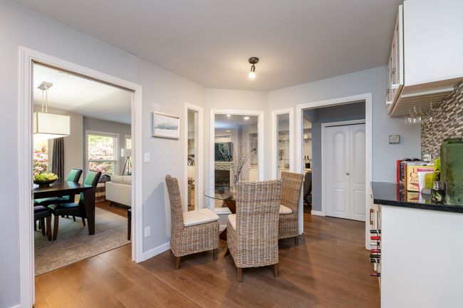 1452 Stevens St, Townhouse with 3 bedrooms, 3 bathrooms and 5 parking in White Rock BC | Image 15