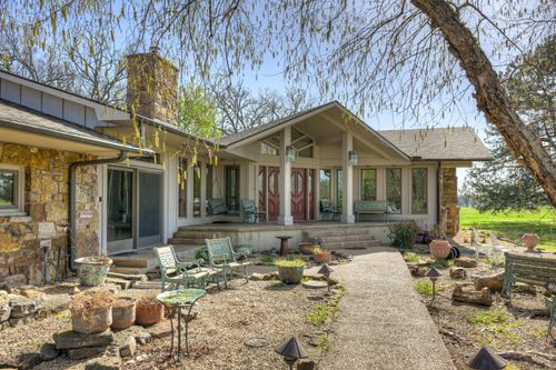 19032 E Highway 86, Neosho, MO, 64850-7319 | Card Image