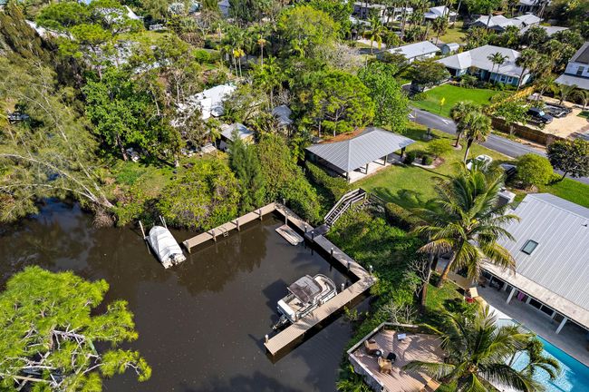 556 Sw Rustic Cir, House other with 3 bedrooms, 2 bathrooms and null parking in Stuart FL | Image 84