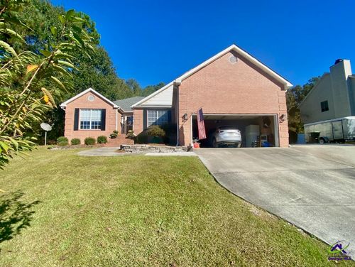 103 Fawn Ct, Byron, GA, 31008-7217 | Card Image