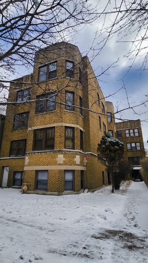 apt-3d-1921 W Berteau Ave, Chicago, IL, 60613-1851 | Card Image