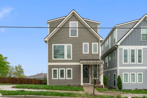 2006 Manchester Ave, Nashville, TN, 37218-2644 | Card Image
