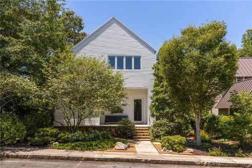 10548 Serenbe Ln, Chattahoochee Hills, GA, 30268-2290 | Card Image
