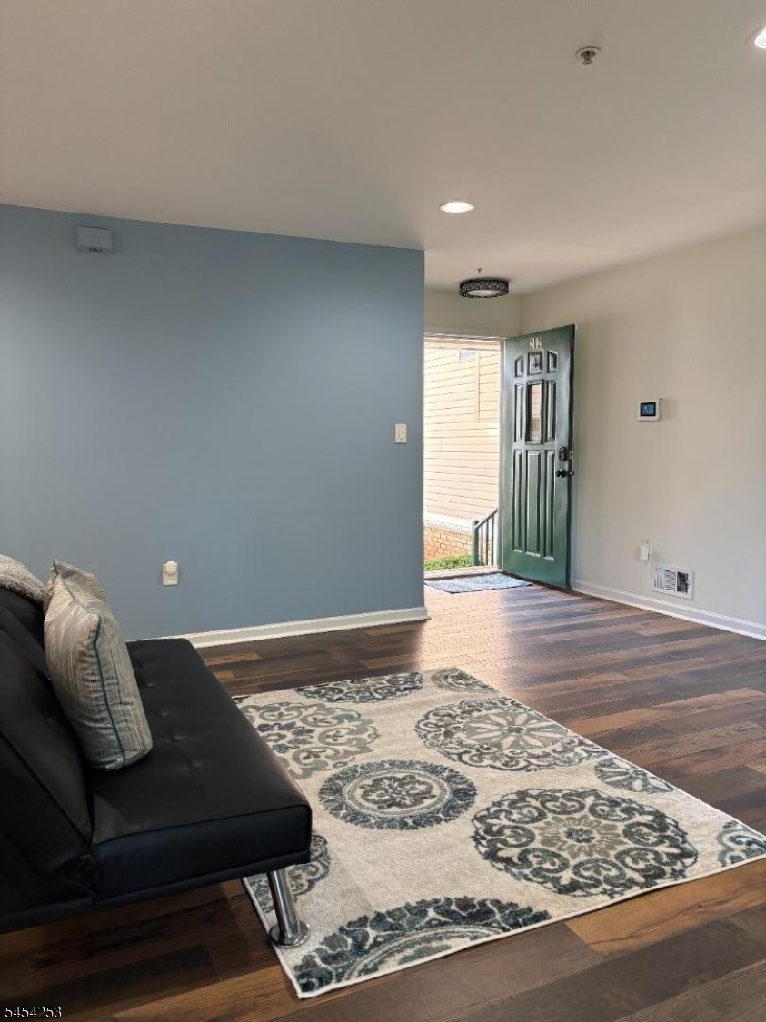 Residential Lease in Montgomery Twp. 5