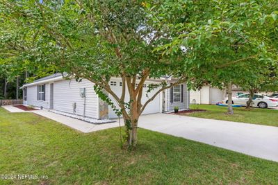 96607 Commodore Point Drive, House other with 3 bedrooms, 2 bathrooms and null parking in Yulee FL | Image 2