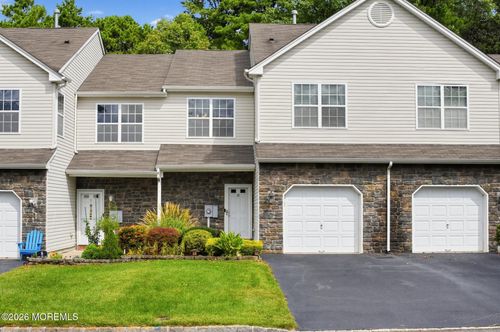 10 Santa Rosa Lane, Tinton Falls, NJ, 07753 | Card Image
