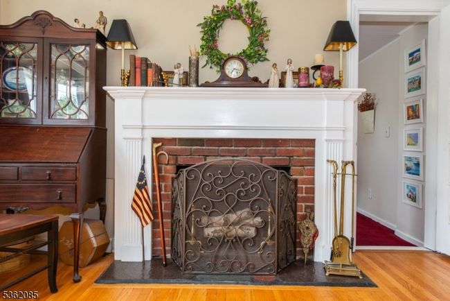178 Walnut St, House other with 3 bedrooms, 2 bathrooms and null parking in Livingston NJ | Image 7
