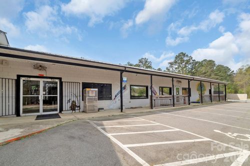 5400 Cedar Creek Rd, Heath Springs, SC, 29058-8405 | Card Image