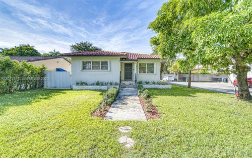 4136-4136 Sw 14th St, Miami, FL, 33134-3827 | Card Image