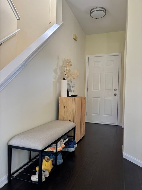 958 Shoreline Dr, Aurora, IL, 60504-6580 | Card Image