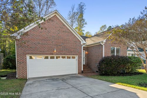 113 Windy Pt, Sneads Ferry, NC, 28460-7570 | Card Image