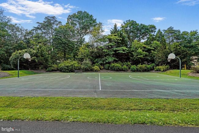 11022 Saffold Way, Townhouse with 4 bedrooms, 3 bathrooms and null parking in RESTON VA | Image 37