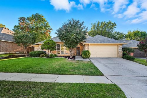 7209 Elm Wood Dr, North Richland Hills, TX, 76182-3717 | Card Image