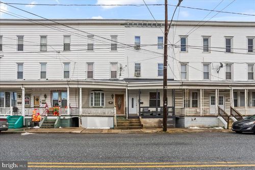 36 Coal St, PORT CARBON, PA, 17965-1805 | Card Image