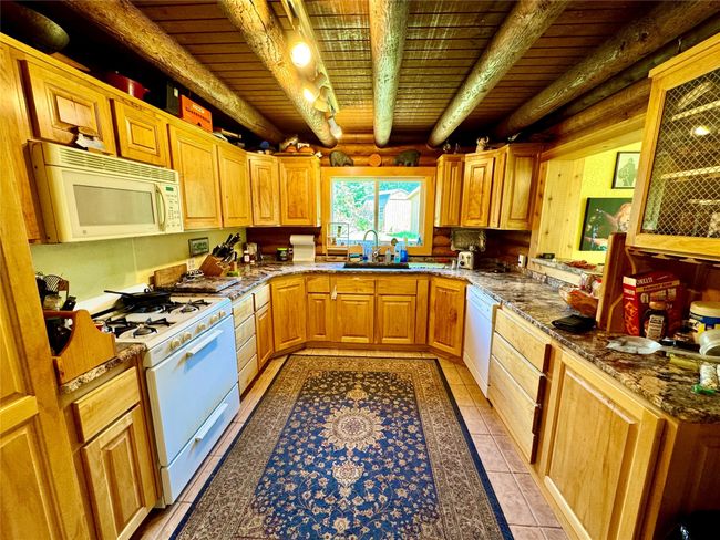 17 Twenty Peak Gulch Ln, House other with 2 bedrooms, 2 bathrooms and null parking in Trout Creek MT | Image 9