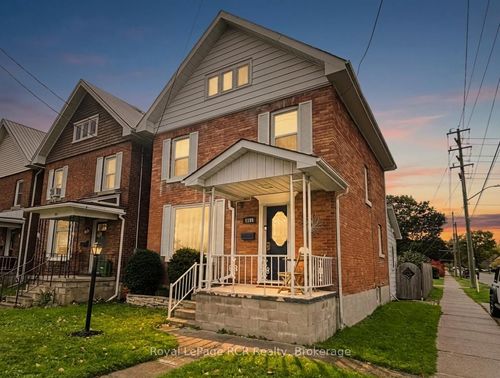 1198 2nd Ave W, Owen Sound, ON, N4K4N2 | Card Image