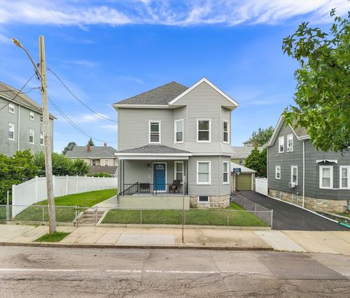 65 Eastern Ave, Fall River, MA, 02723-2516 | Card Image