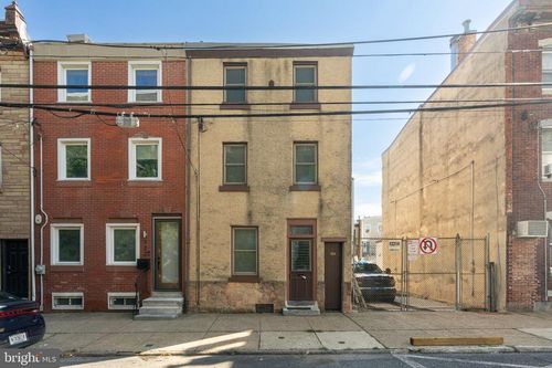 124 W Wildey St, PHILADELPHIA, PA, 19123-1614 | Card Image