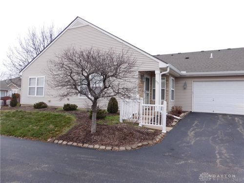 332 Bending Branch Ln, Miamisburg, OH, 45342-7626 | Card Image