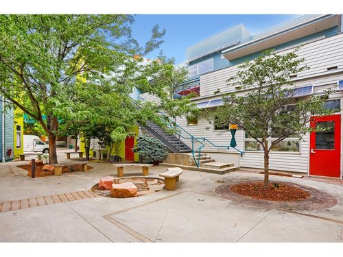 5-2018 Ionosphere St, Longmont, CO, 80504-8489 | Card Image