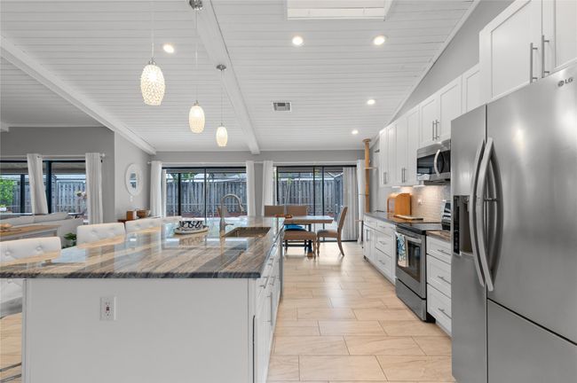 770 Nw 77 Th Ave, House other with 3 bedrooms, 2 bathrooms and null parking in Plantation FL | Image 19