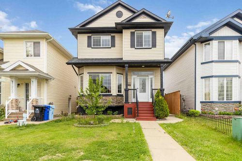 201 Grouse Way, Fort Mcmurray, AB, T9K0L9 | Card Image