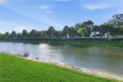 7253 Wilton Dr, NAPLES, FL, 34109-1985 | Card Image