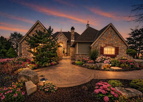 873 Tallgrass Dr, Grafton, WI, 53024-9395 | Card Image