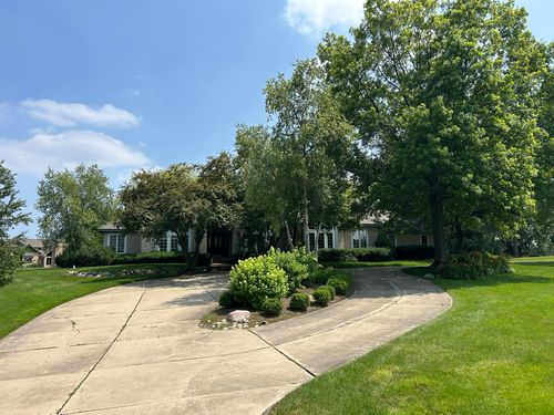 547 Rob Roy Ct, Inverness, IL, 60067-4357 | Card Image