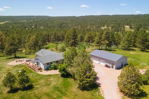 26925 Battle Mountain Pkwy, Hot Springs, SD, 57747-6037 | Card Image