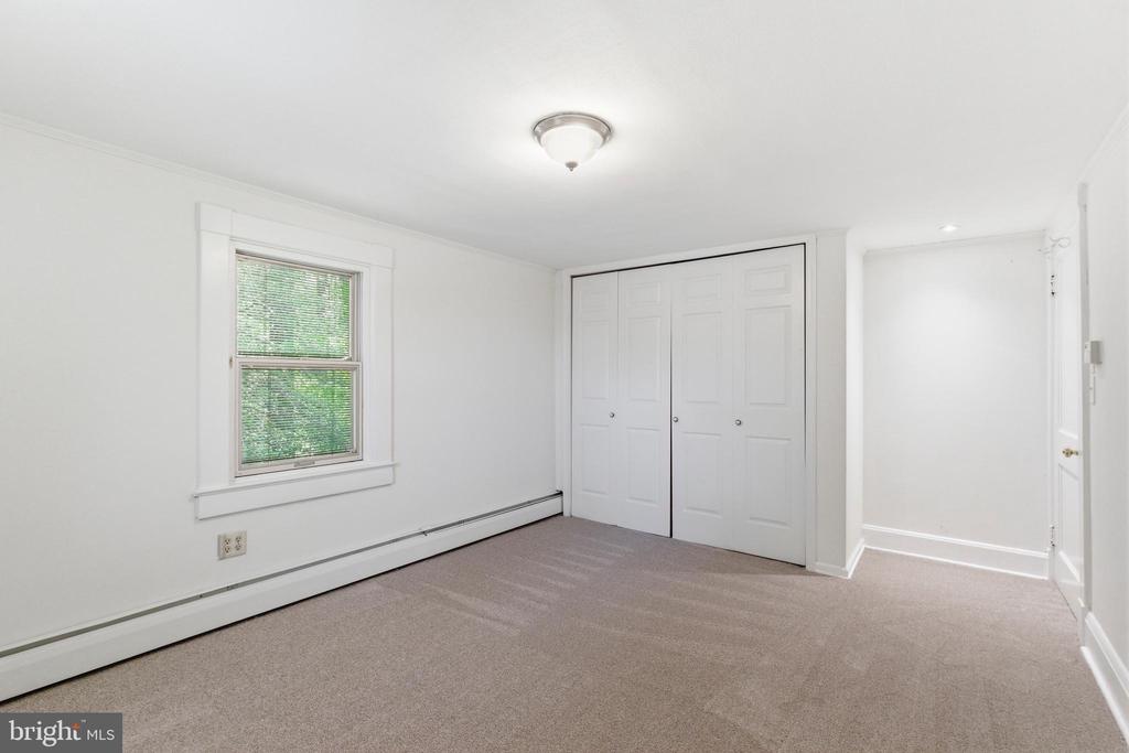 Residential in OWINGS MILLS