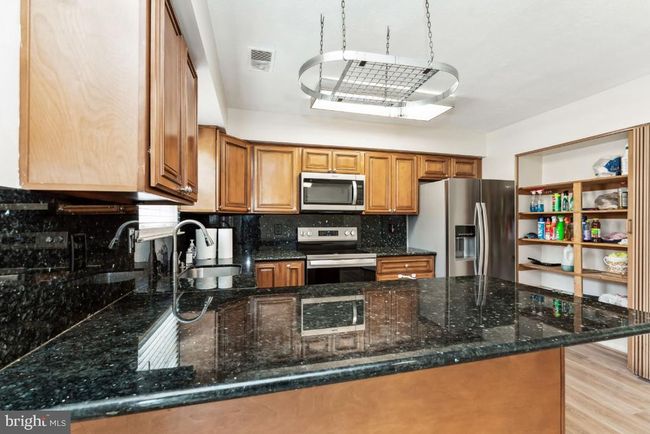 308 Rambling Ridge Ct, Townhouse with 3 bedrooms, 2 bathrooms and null parking in PASADENA MD | Image 8