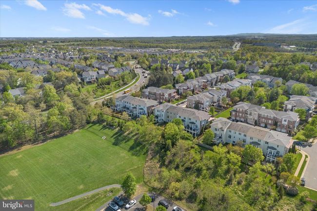 19070 Arroyo Ter, Townhouse with 4 bedrooms, 5 bathrooms and null parking in Lansdowne VA | Image 61