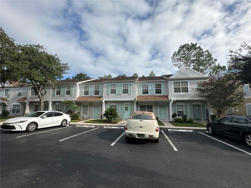 8627 Hunters Key Cir, TAMPA, FL, 33647-3202 | Card Image