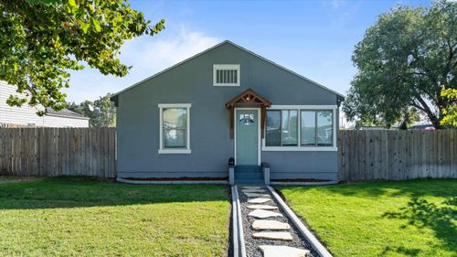 215 N 12th Ave, Pasco, WA, 99301 | Card Image