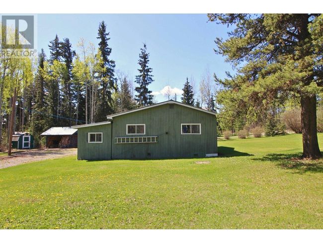 3970 Drive In Rd, House other with 2 bedrooms, 1 bathrooms and null parking in Houston BC | Image 36