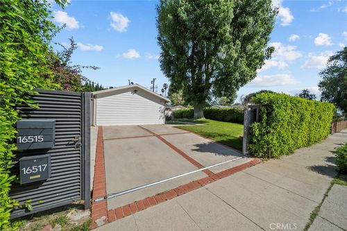 16515 Index, Granada Hills, CA, 91344 | Card Image