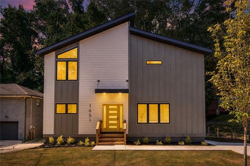 1651 Van Vleck Ave Se, Atlanta, GA, 30316-2151 | Card Image