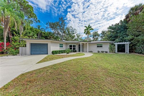 2132 Hyde Park Cir, Sarasota, FL, 34239-4043 | Card Image