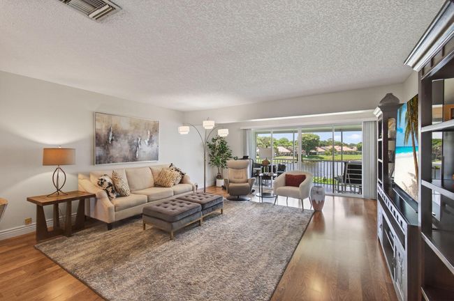 APT-202 - 1320 Nw 20 Th Ave, Condo with 2 bedrooms, 2 bathrooms and null parking in Delray Beach FL | Image 8
