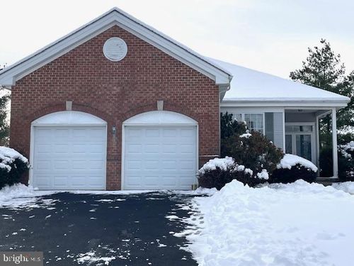 8 Manley Rd, Pennington, NJ, 08534-5134 | Card Image