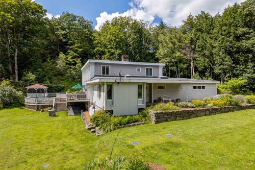 2 Woods End Rd, Etna, NH, 03750-4317 | Card Image