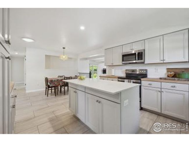 1610 Vivian St, House other with 4 bedrooms, 3 bathrooms and null parking in Longmont CO | Image 6